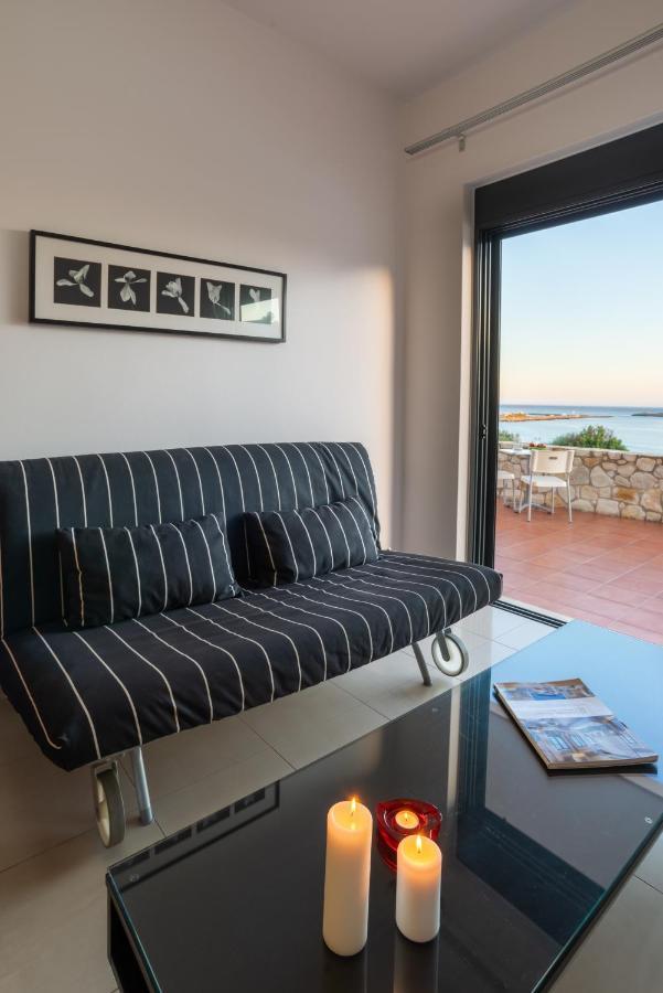 Caravella Luxury Apartments Paleokhóra Eksteriør bilde