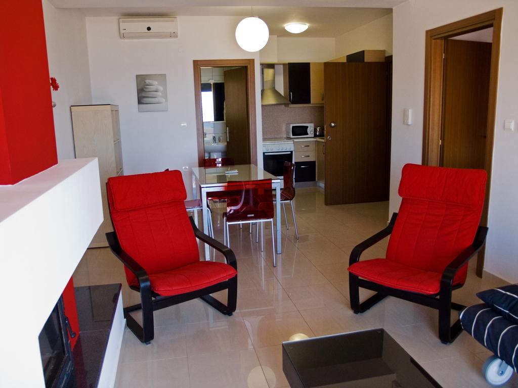 Caravella Luxury Apartments Paleokhóra Eksteriør bilde